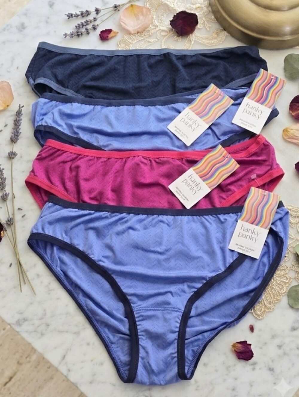 Nwt Bundle/ Lot Of 4 Hanky Panky  Move Calm Ruched Back Brief Size Med